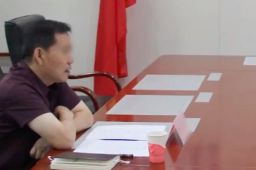 用“滚”回复短信的县领导已道歉