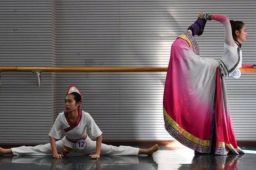 教育部：逐步提高艺考文化课录取线