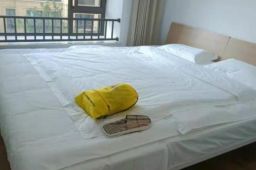 全运村为姚明提供拼床和手工拖鞋