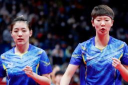 王曼昱车晓曦夺全运女双金牌