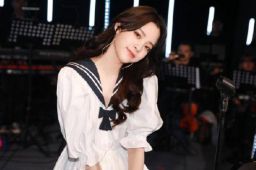 欧阳娜娜等台湾艺人发文祝福祖国