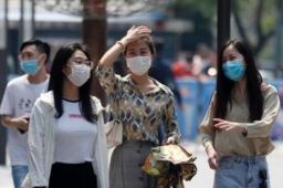 南方罕见高温北方剧烈降温