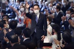 日本新内阁名单公布：安倍弟弟留任