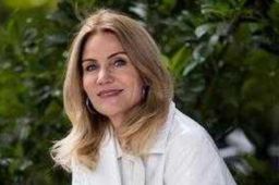 丹麦女首相指控法国前总统性骚扰