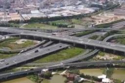 全国迎来集中返程客流