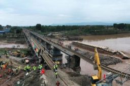 山西暴雨成灾 多地又迎霜冻寒潮