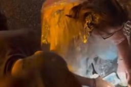 顶染发剂救人医生：当时没考虑形象