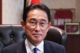 岸田文雄：将与中国继续对话与合作