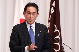 岸田文雄向靖国神社供奉祭品