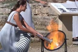 北京冬奥会火种在希腊成功点燃