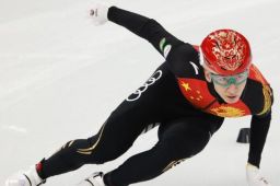 中国队破短道速滑混合接力世界纪录