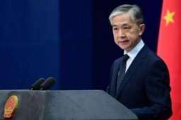 美核潜艇撞上海底山？外交部回应