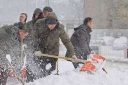 强寒潮是在打脸全球变暖吗？