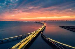 中国公路：预计2034年开车去台湾