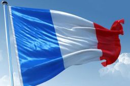 法国国旗颜色被马克龙改了