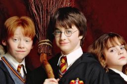 哈利波特主演将重聚庆祝20周年