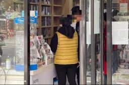 3名学生坠楼 附近书店下架玄幻小说