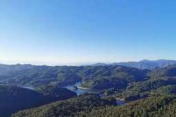 哀牢山到底是座什么样的山