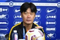 传李霄鹏或接任李铁成国足主帅