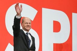 朔尔茨正式当选德国总理