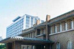 岸田文雄搬入闹鬼传闻的首相公邸