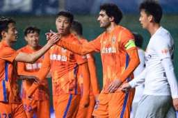 山东泰山队时隔11年再夺中超冠军