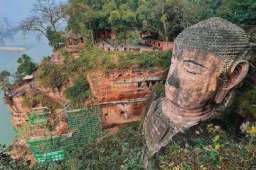 乐山大佛脸又双叒叕花了