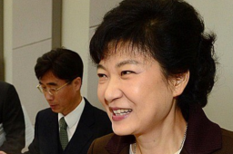 朴槿惠近况：出狱后吃饭很香