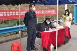 河南确诊小区2人拎行李箱翻墙外出