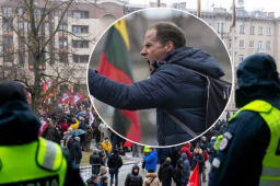 立陶宛数百人示威要求政府下台