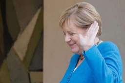 默克尔拒绝联合国工作邀请