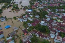 首都10年下沉2.5米 印尼将迁都