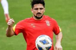 洛国富炮轰足协不尊重球员