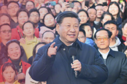 这份不变的牵挂温暖人心