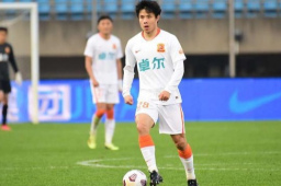 武汉队高层回应蒿俊闵发帖讨薪