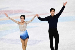 花滑表演滑名单公布 葱桶组合压轴