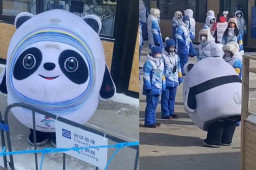 冰墩墩最后一天上班