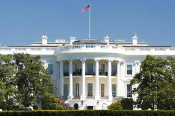 美国宣布将制裁普京和拉夫罗夫