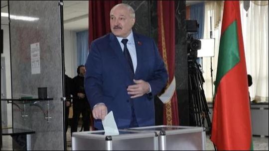 白俄罗斯撤销无核国家地位