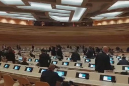 俄外长发言时多国外交官退场