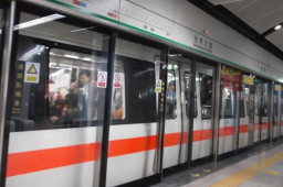 乘坐深圳地铁须出示48小时核酸