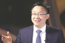 代表：鼓励生育要进一步为家长减负