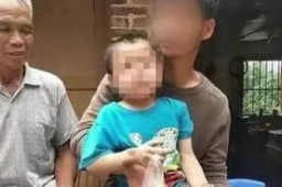 广西通报夫妇生15孩：2人自由恋爱