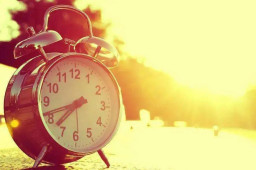 周末多睡2小时抑郁风险降低48%