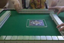 打麻将连续12把天胡牌友报警