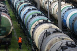 俄罗斯停止向波兰供应石油