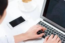 女生做16页PPT举报男友出轨