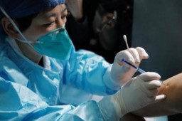 奥密克戎疫苗临床首针完成接种