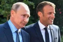 普京和马克龙通电话超2小时