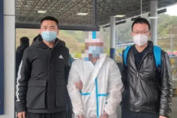 男子登去世工友微信30次盗刷抚恤金